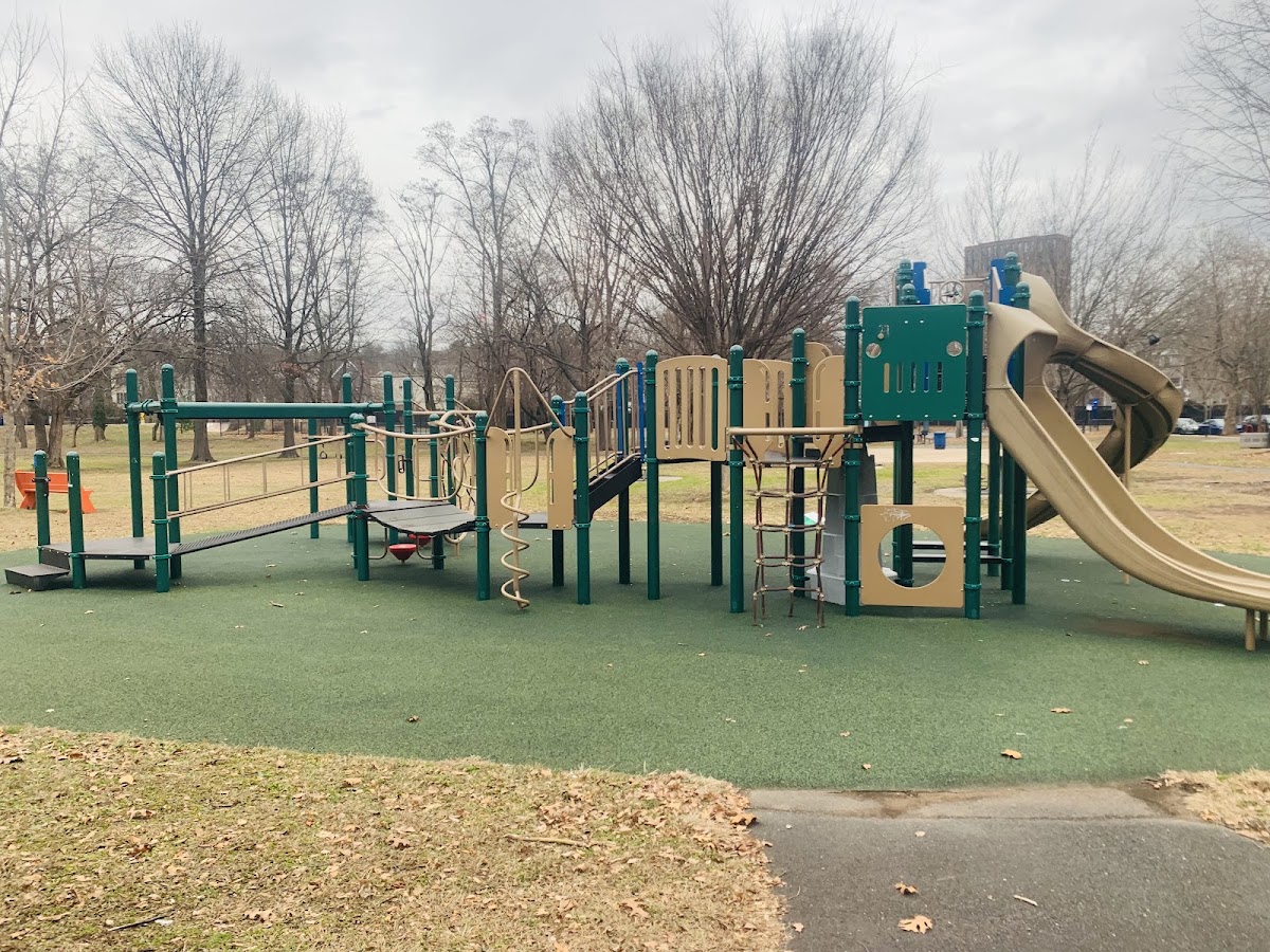 Scantlebury Park - Photo 1