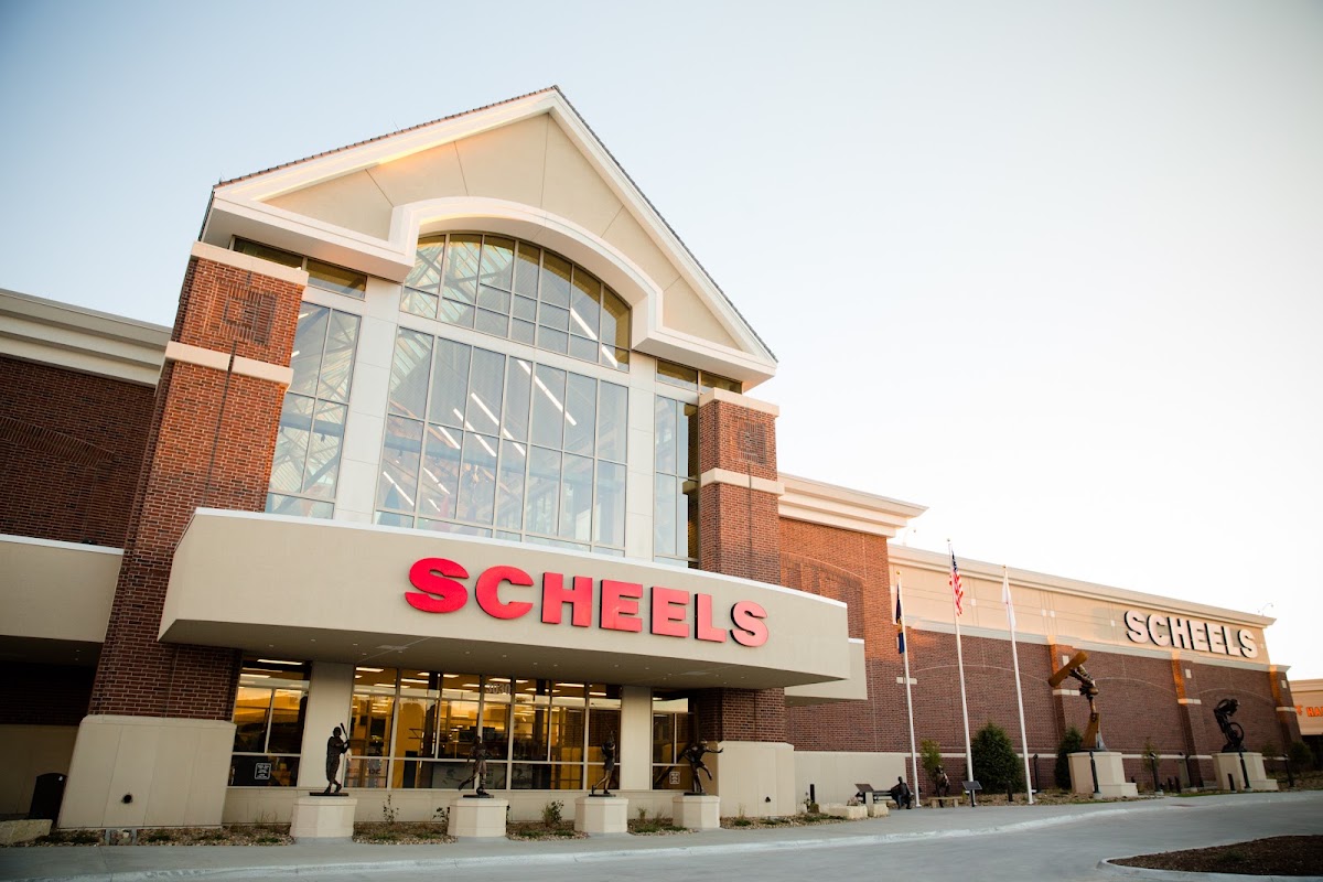 Scheels - Photo 1