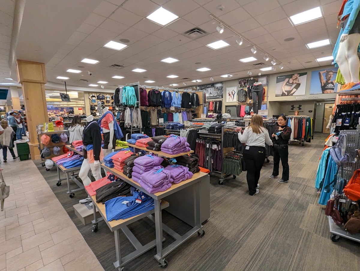 Scheels - Photo 3