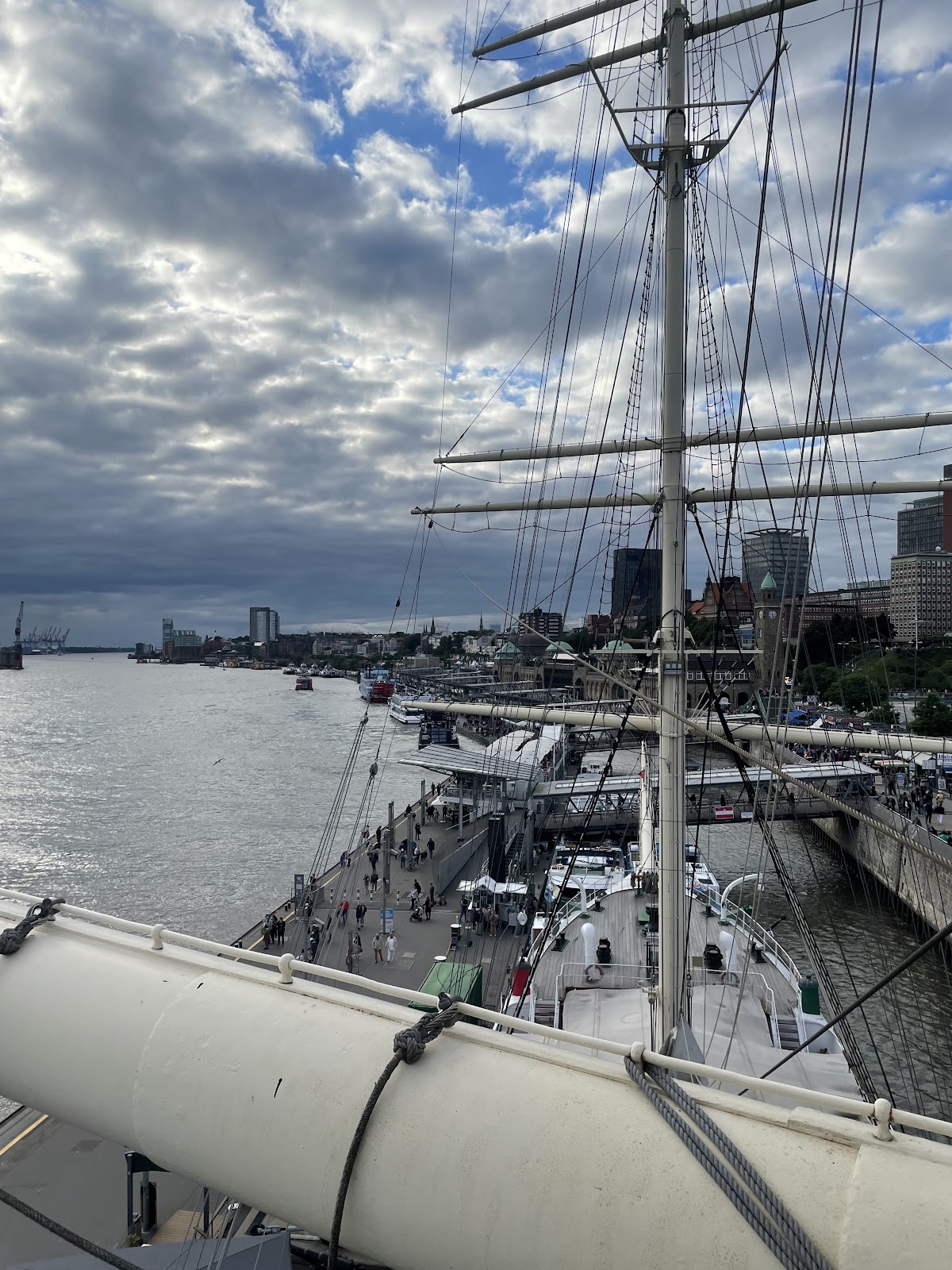 schnurstracks Kletterlocation Rickmer Rickmers - Photo 2