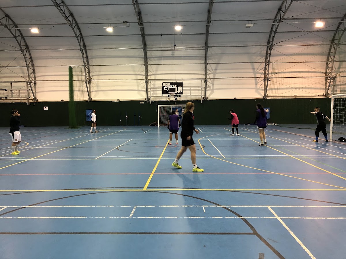 Score Leisure Centre - Photo 2