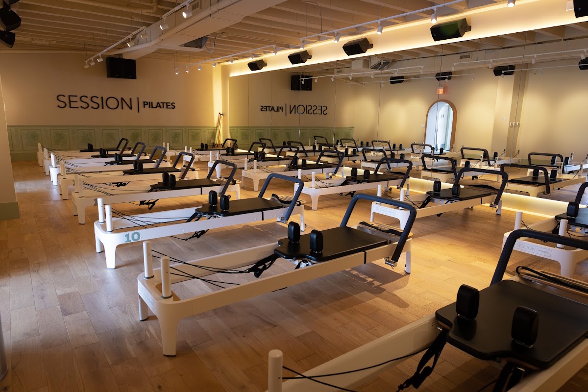 SESSION Pilates - Green Hills - Photo 1