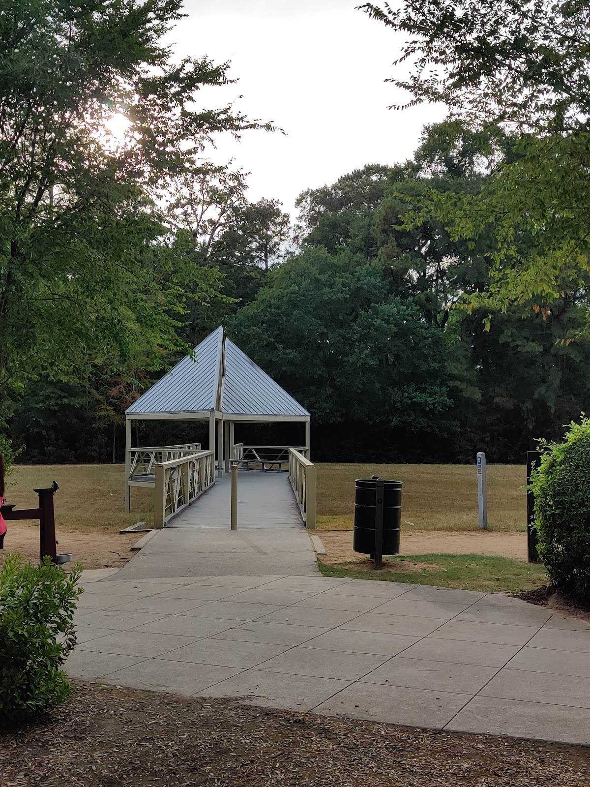 Shadowbend Park - Photo 2