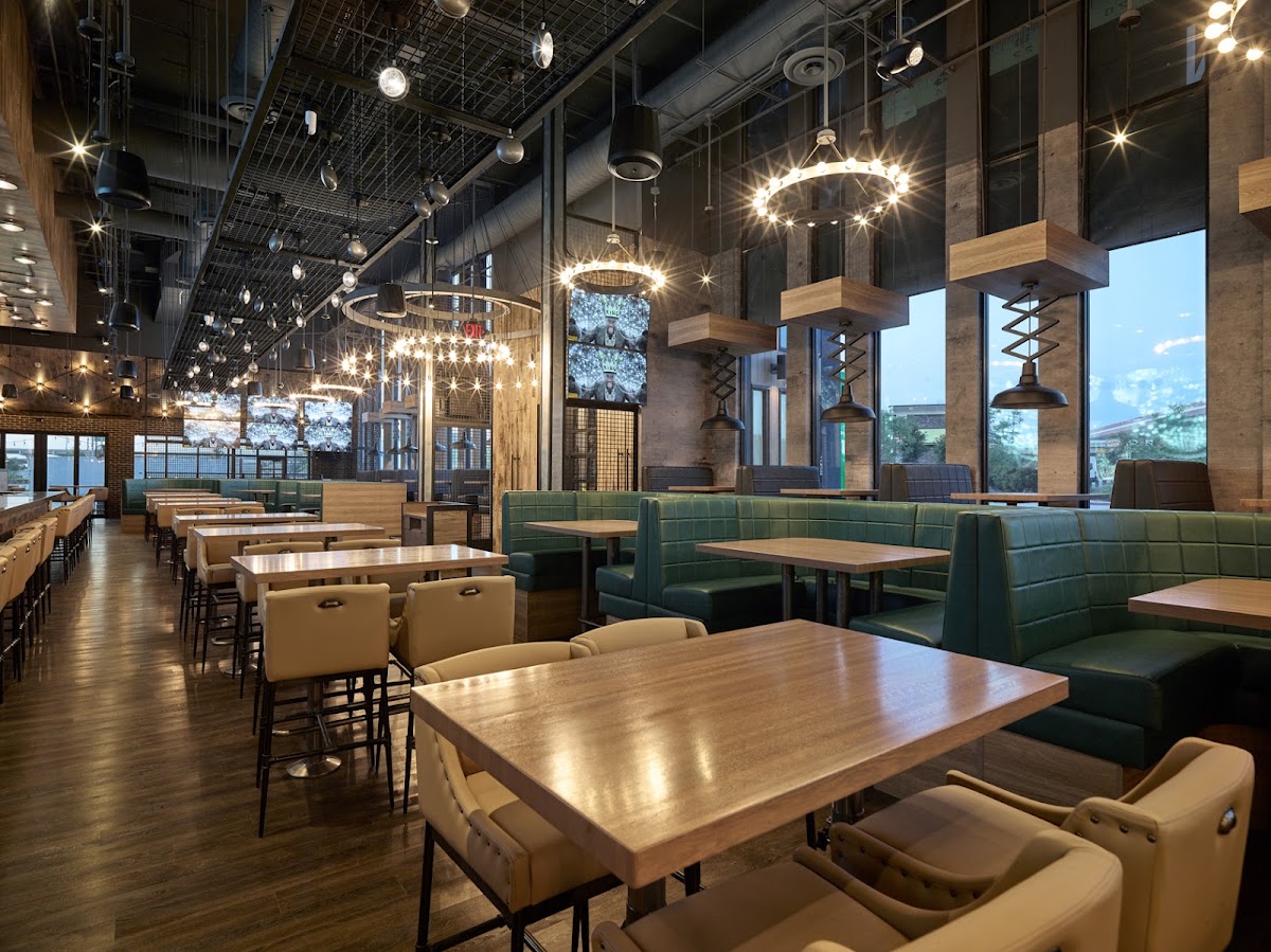 Shark Club Sports Bar & Grill - Photo 1