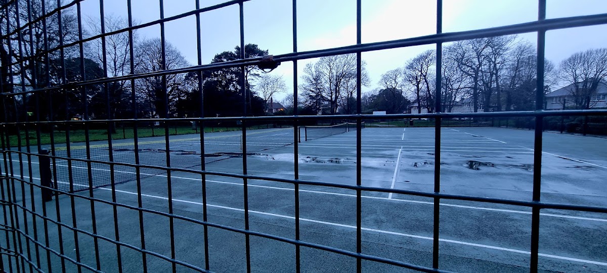 Shelley Park Tennis Courts - Tennis in the Park Bournemouth - Photo 3