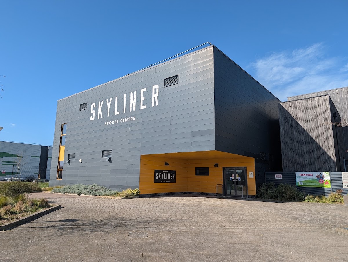 Skyliner Sports Centre - Photo 1