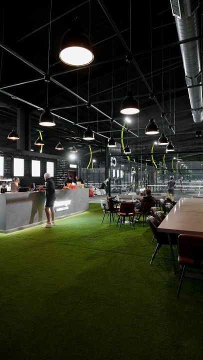 Slazenger Padel Clubs Swindon - Photo 2