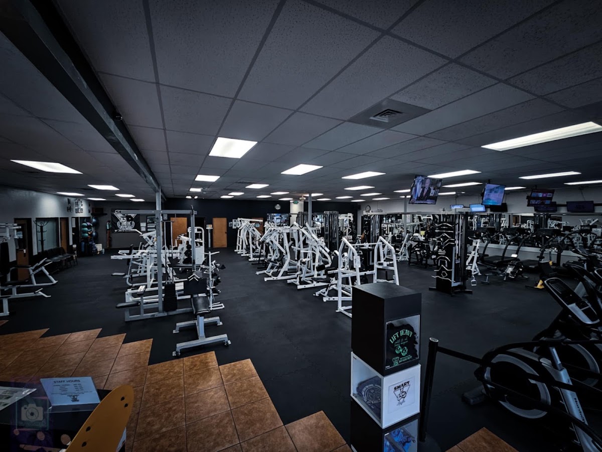 Smart Sports Fitness Center - Photo 1