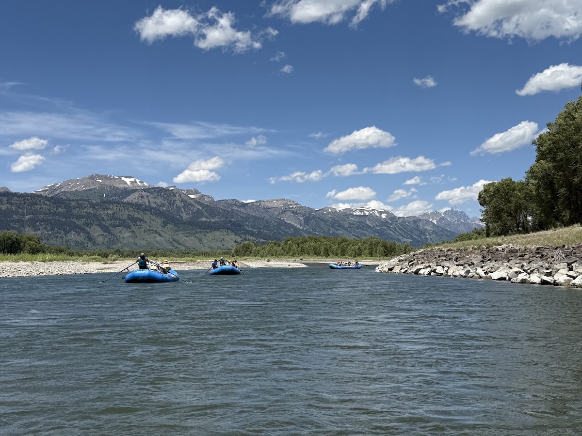 Snake River Park Scenic Float Trips - Photo 2