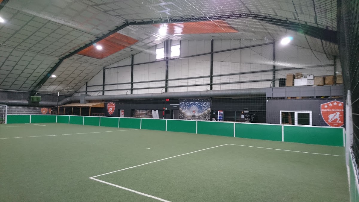 Soccer Center Bonn - Photo 2