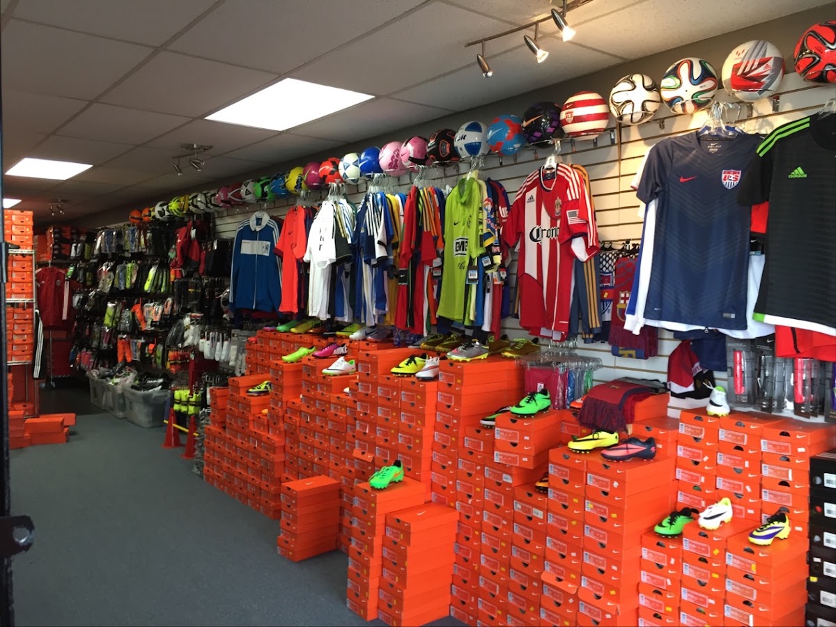 Soccer Warehouse USA - Photo 2