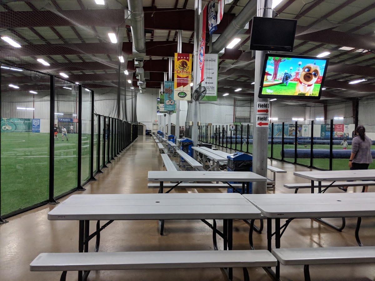 SoccerCity - Photo 3
