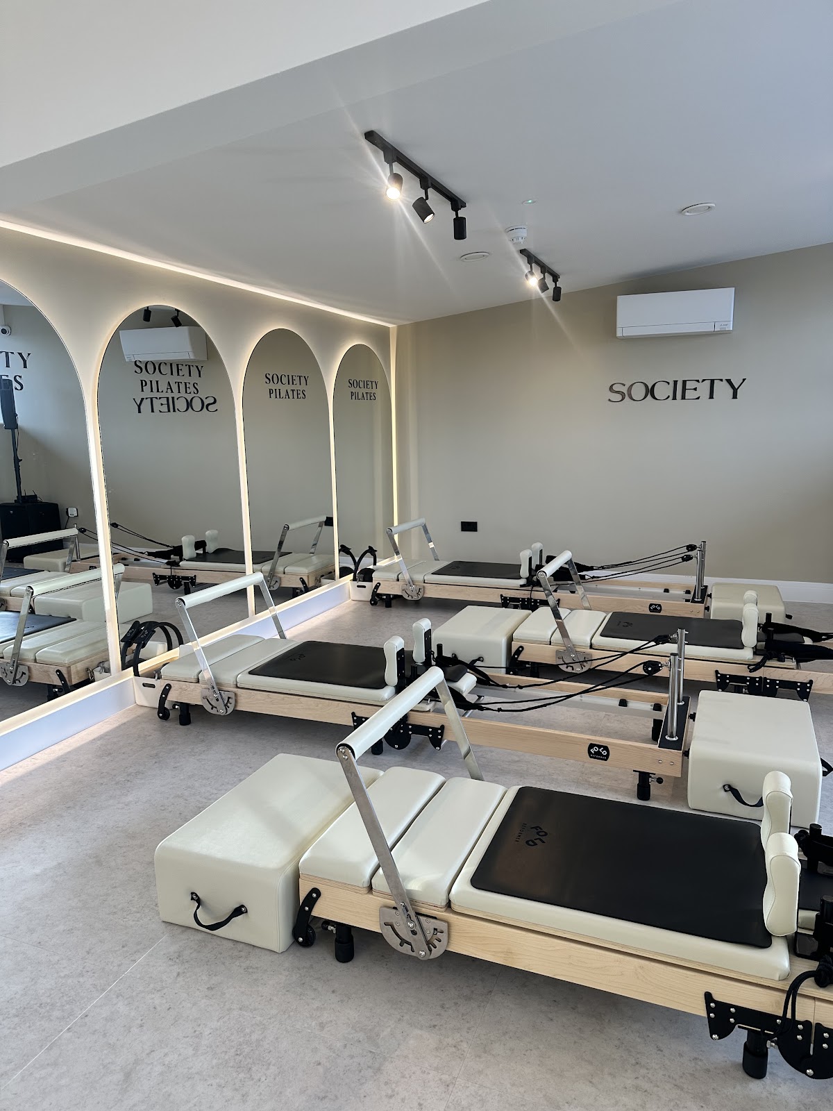 Society Pilates studio & Açaí café - Photo 2