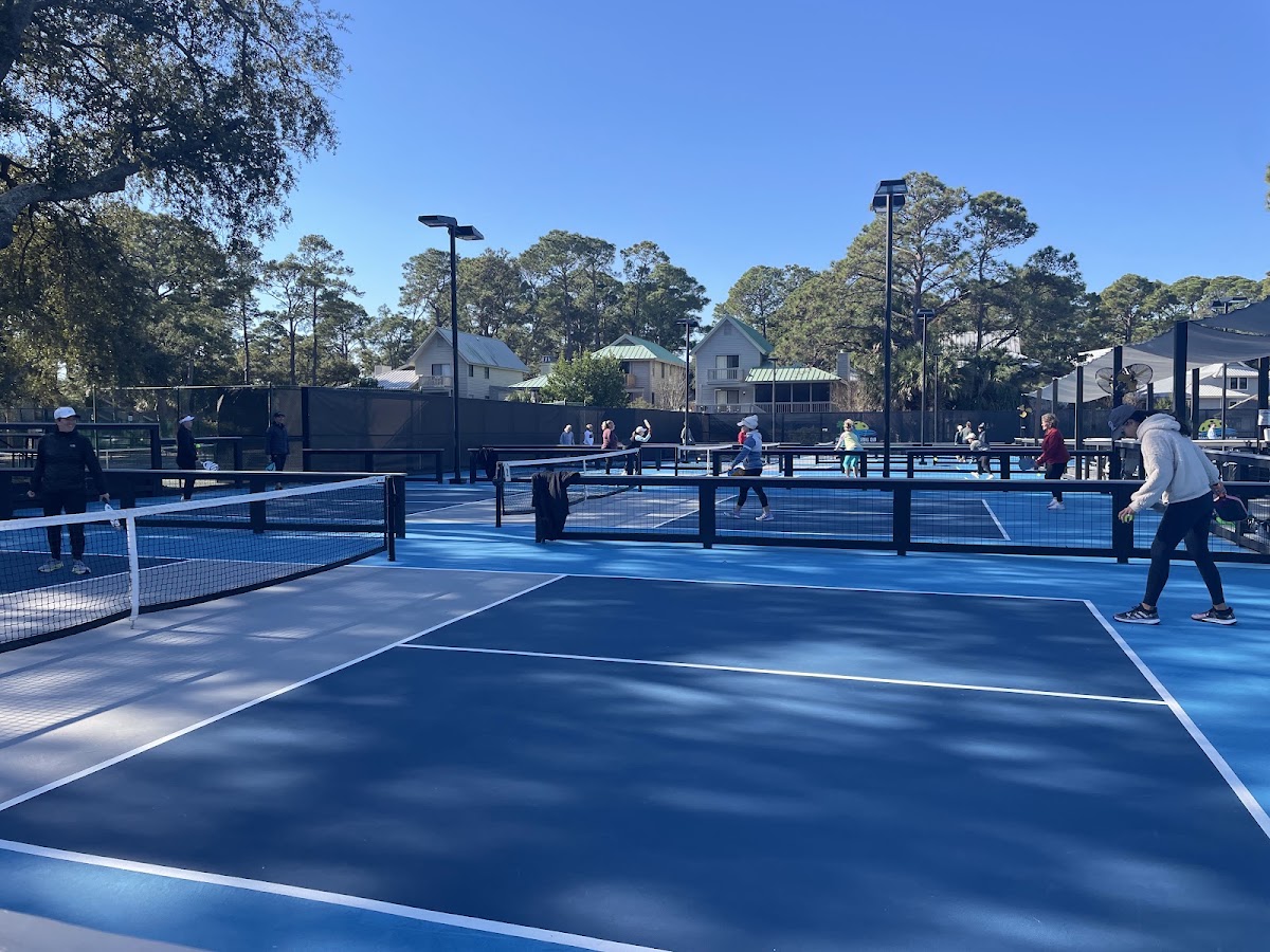 South Beach Racquet Club - Photo 1