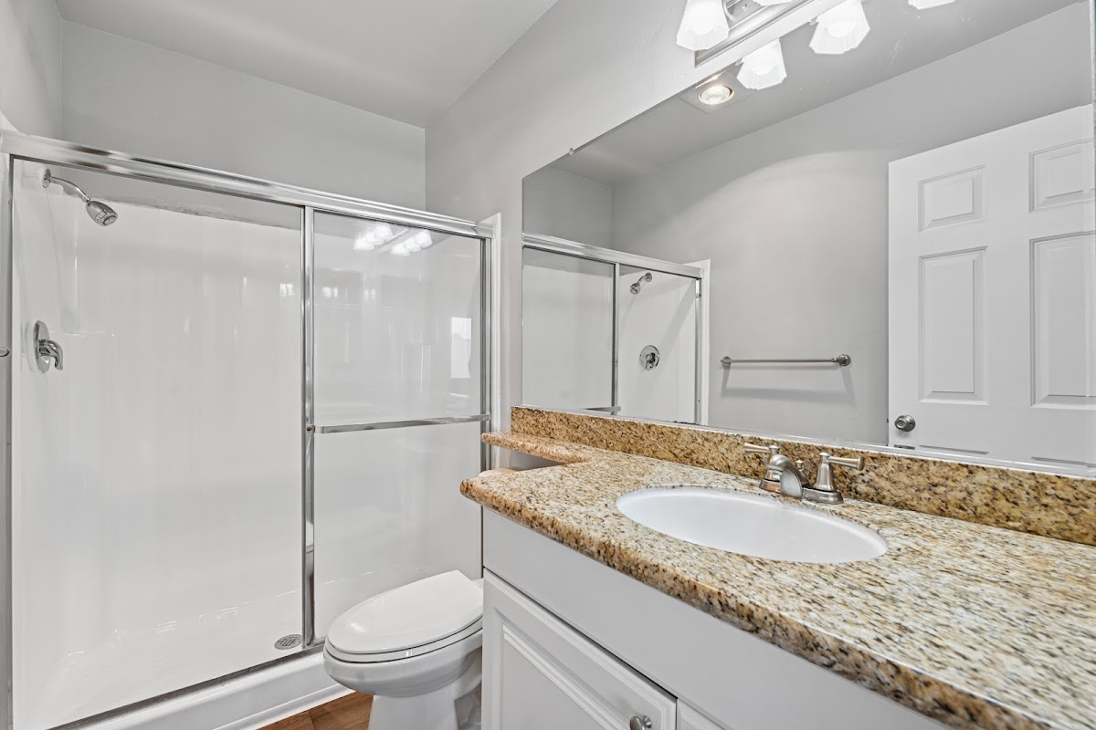 South Coast Racquet Club Apartments - Photo 3