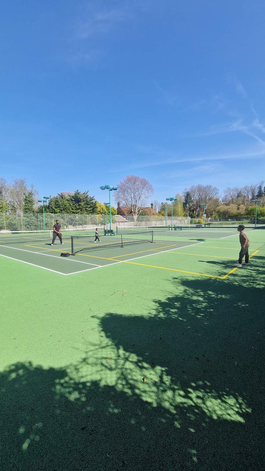 South Croydon Sports Club - Photo 1