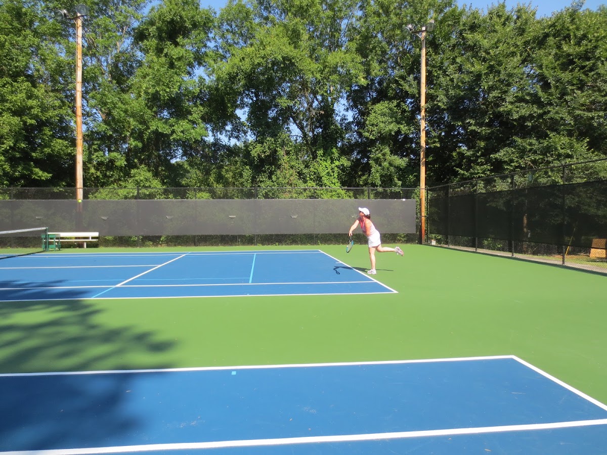 SouthPark Swim and Tennis Club - Photo 2
