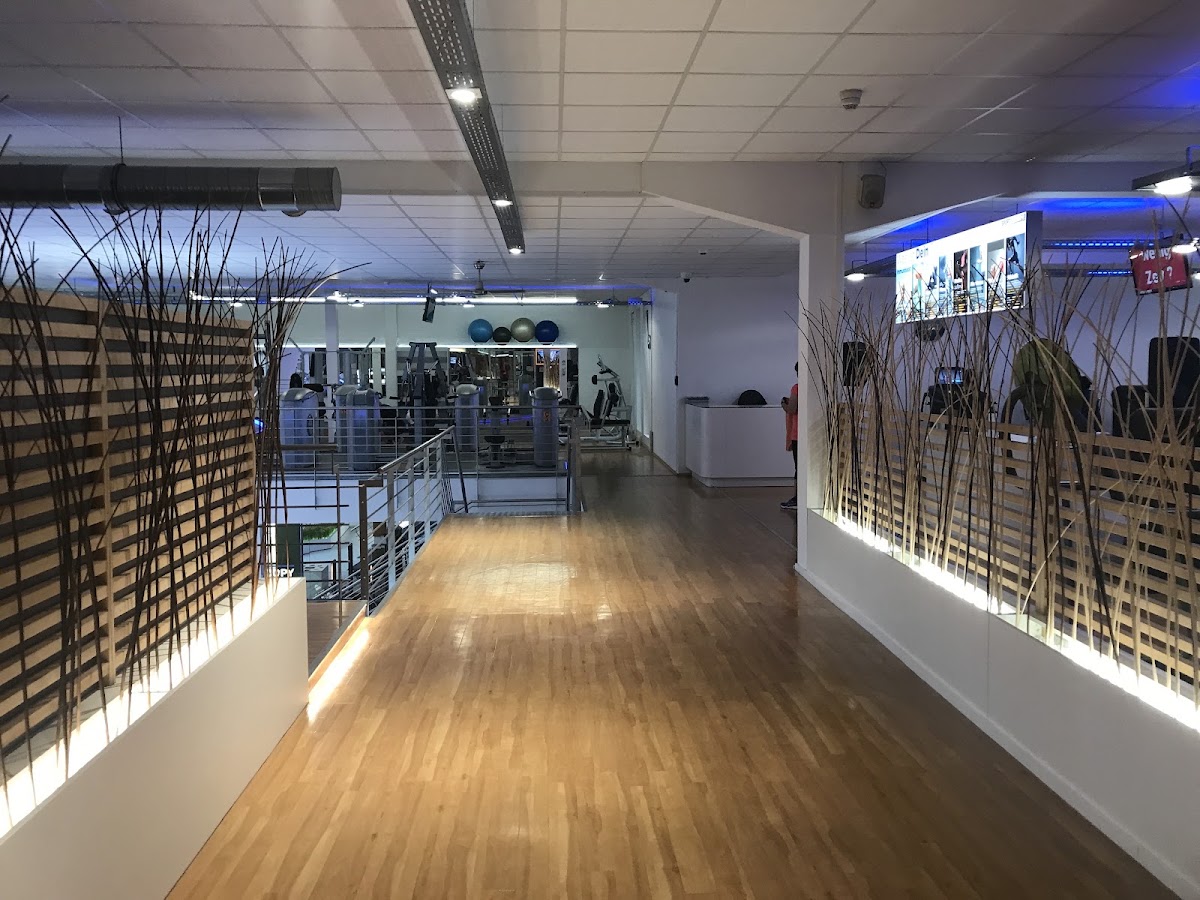 SPORT-TREFF by MY PULSE - Fitness-, Wellness & Physio-Zentrum - Photo 2