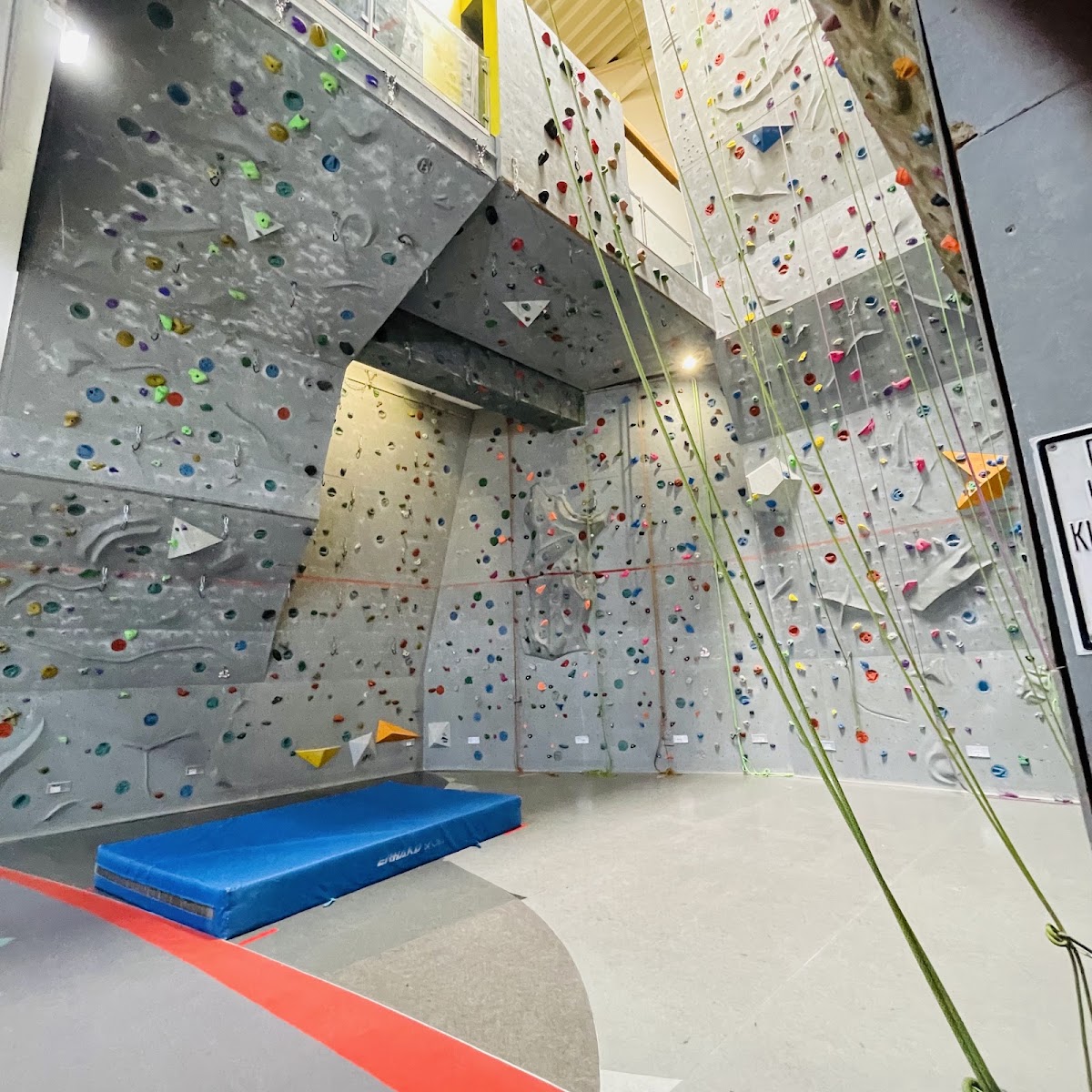 SPORTCENTRUM NÜRNBERG - Photo 3