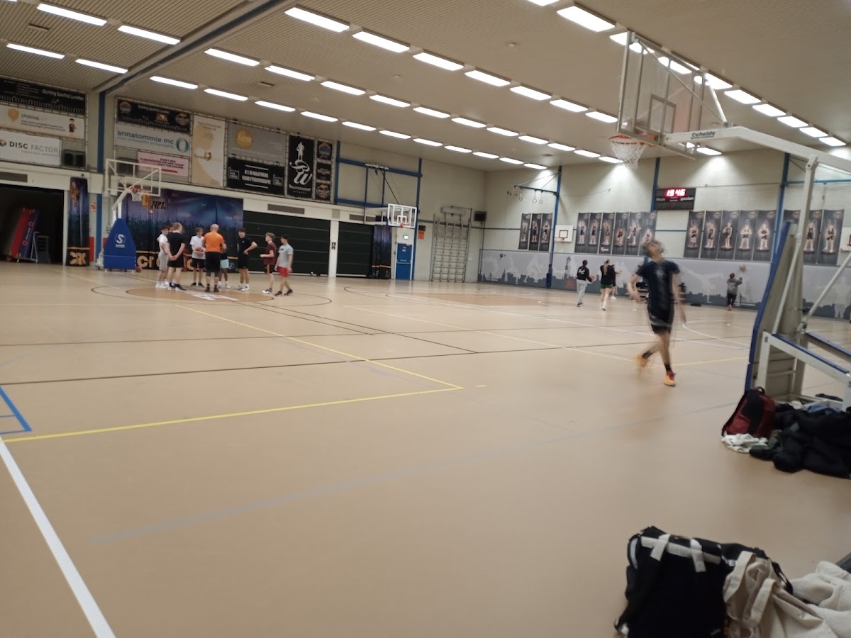 Sporthal Lunetten - Photo 1