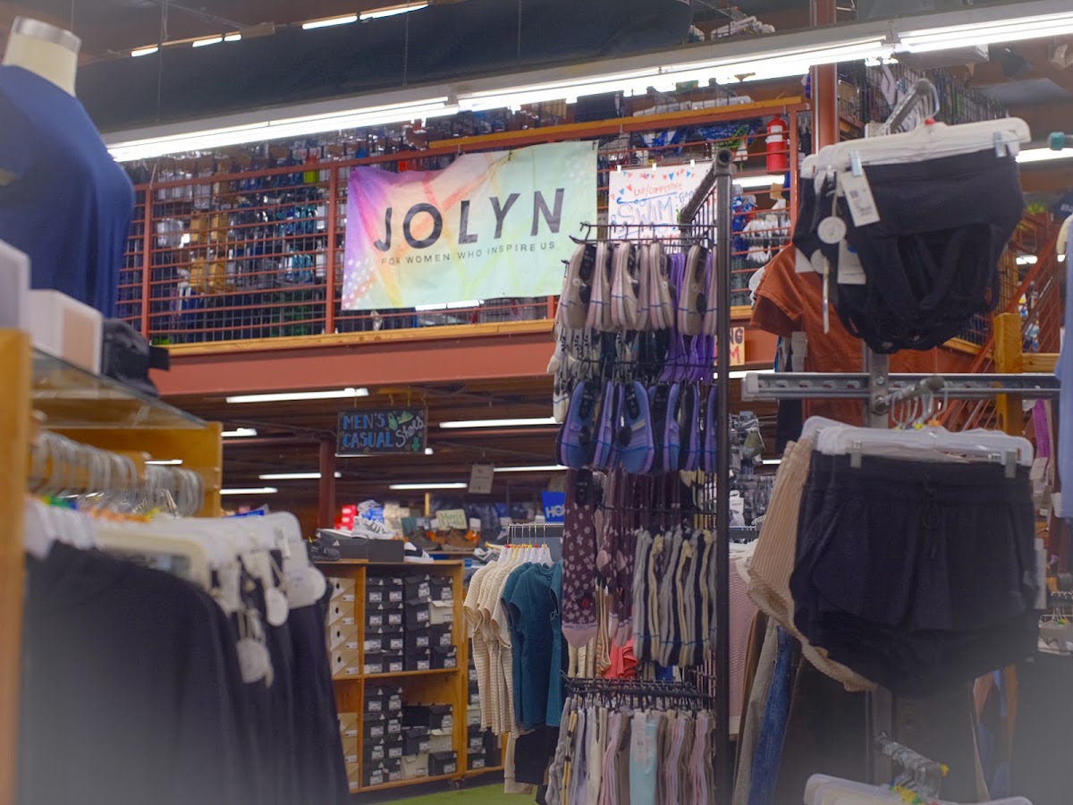 Sports Basement Walnut Creek - Photo 2