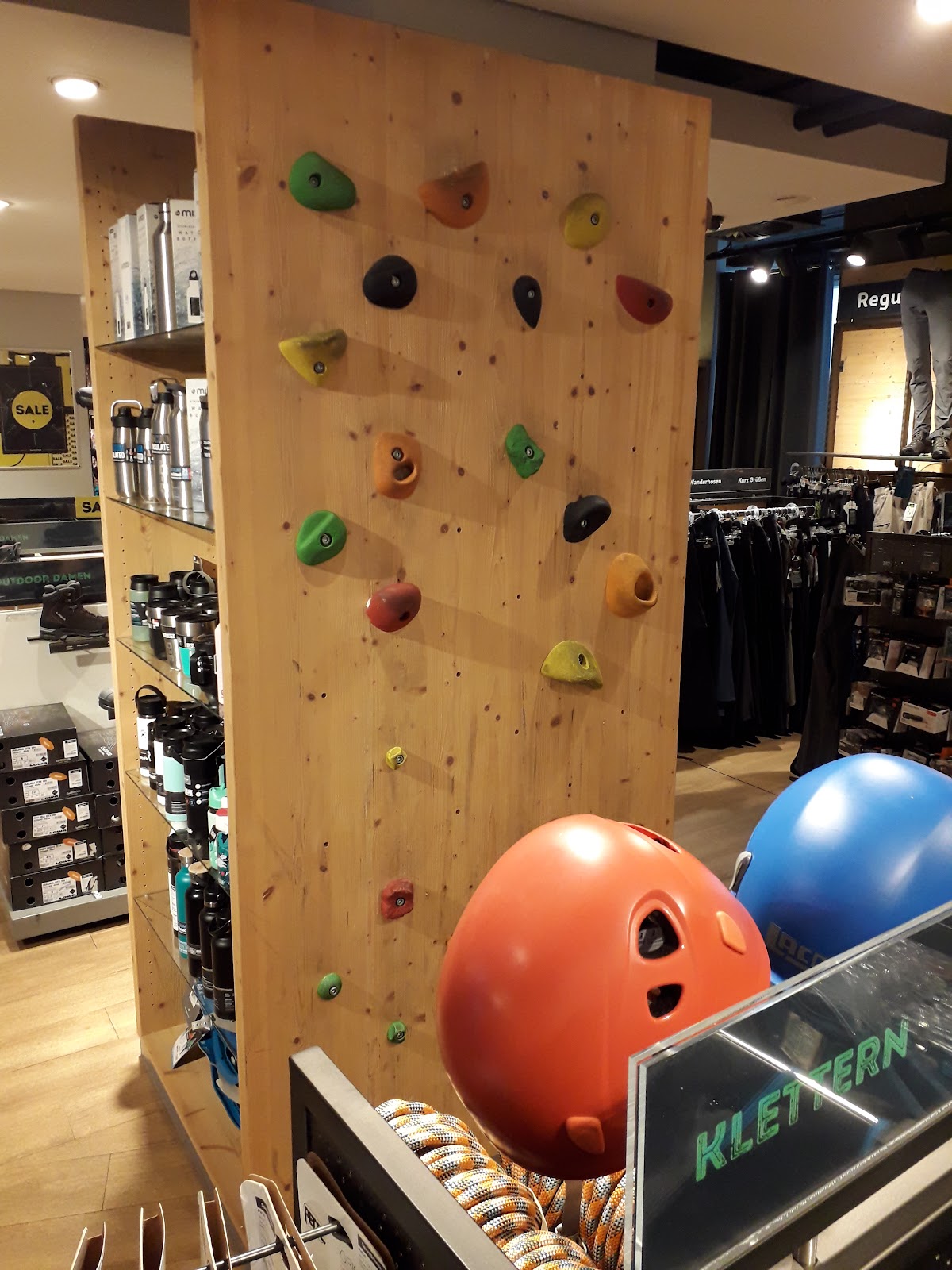 SportScheck Bielefeld - Photo 3