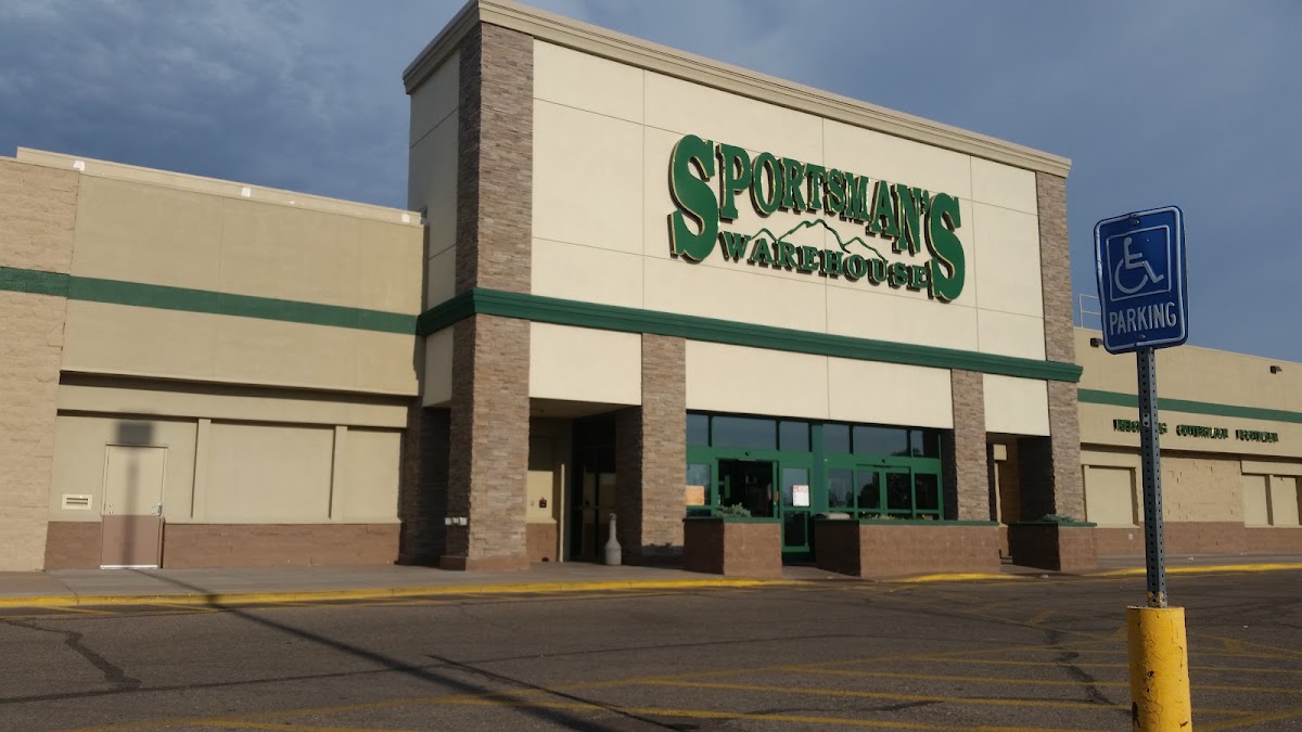 Sportsman's Warehouse - Photo 1