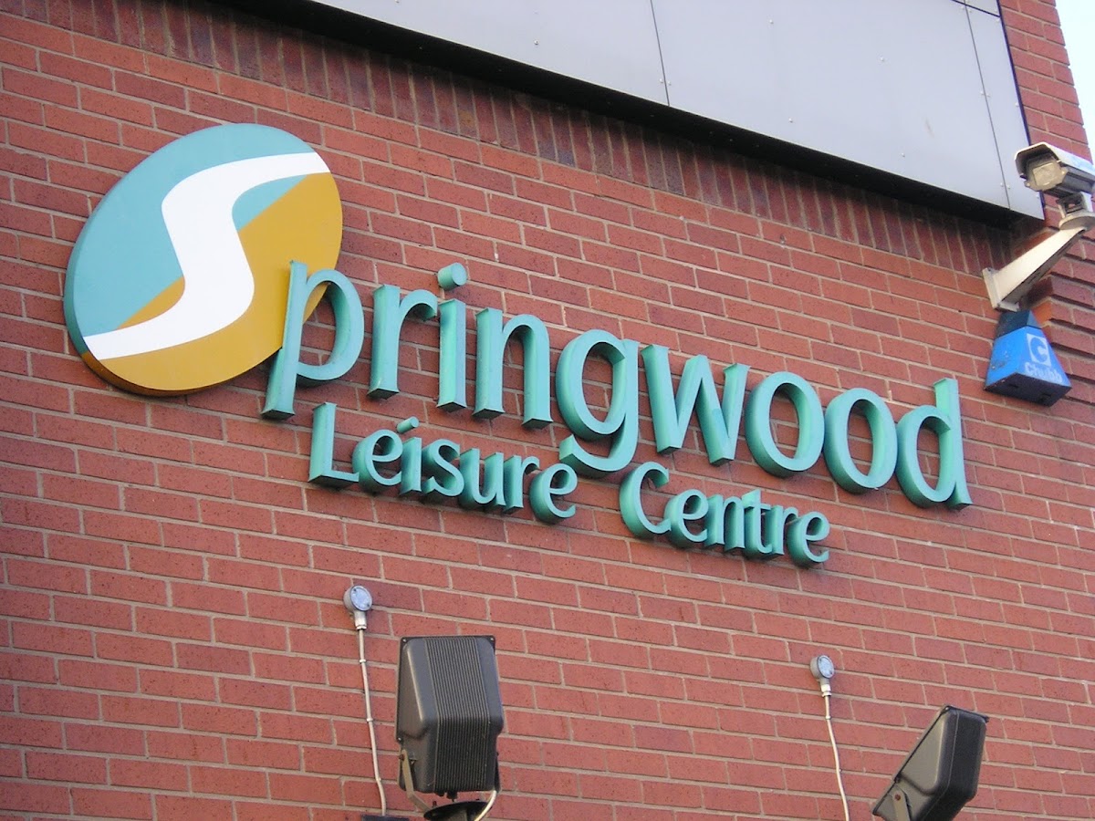 Springwood Leisure Centre - Photo 1