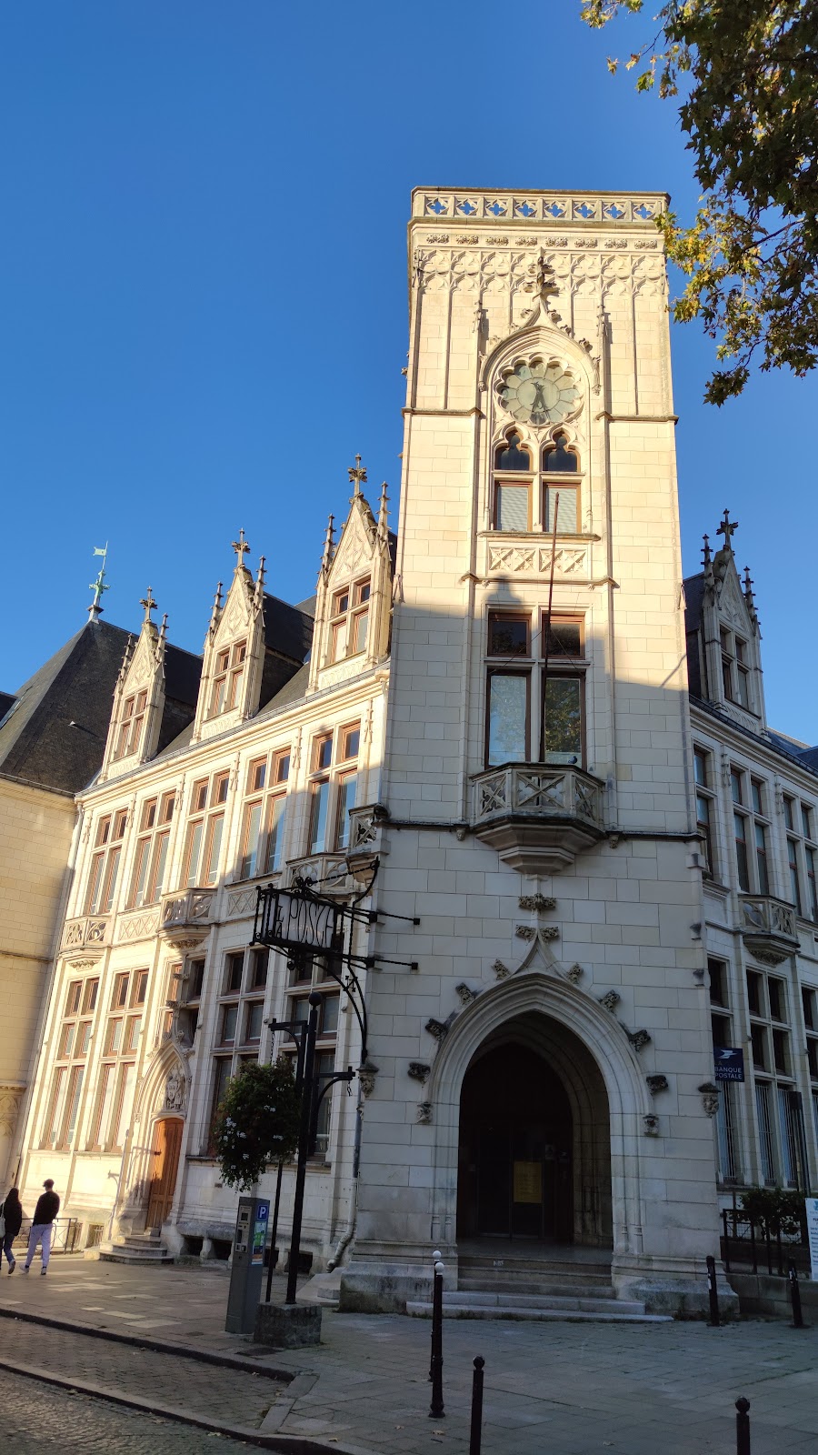 Square Bourges - Photo 3