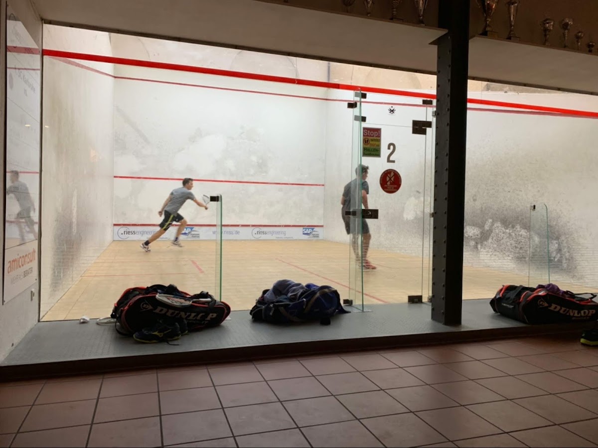 Squash Club Karlsruhe - Photo 1