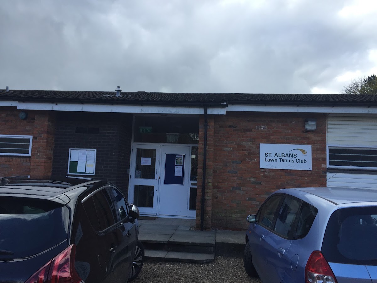 St Albans Tennis Club - Photo 2