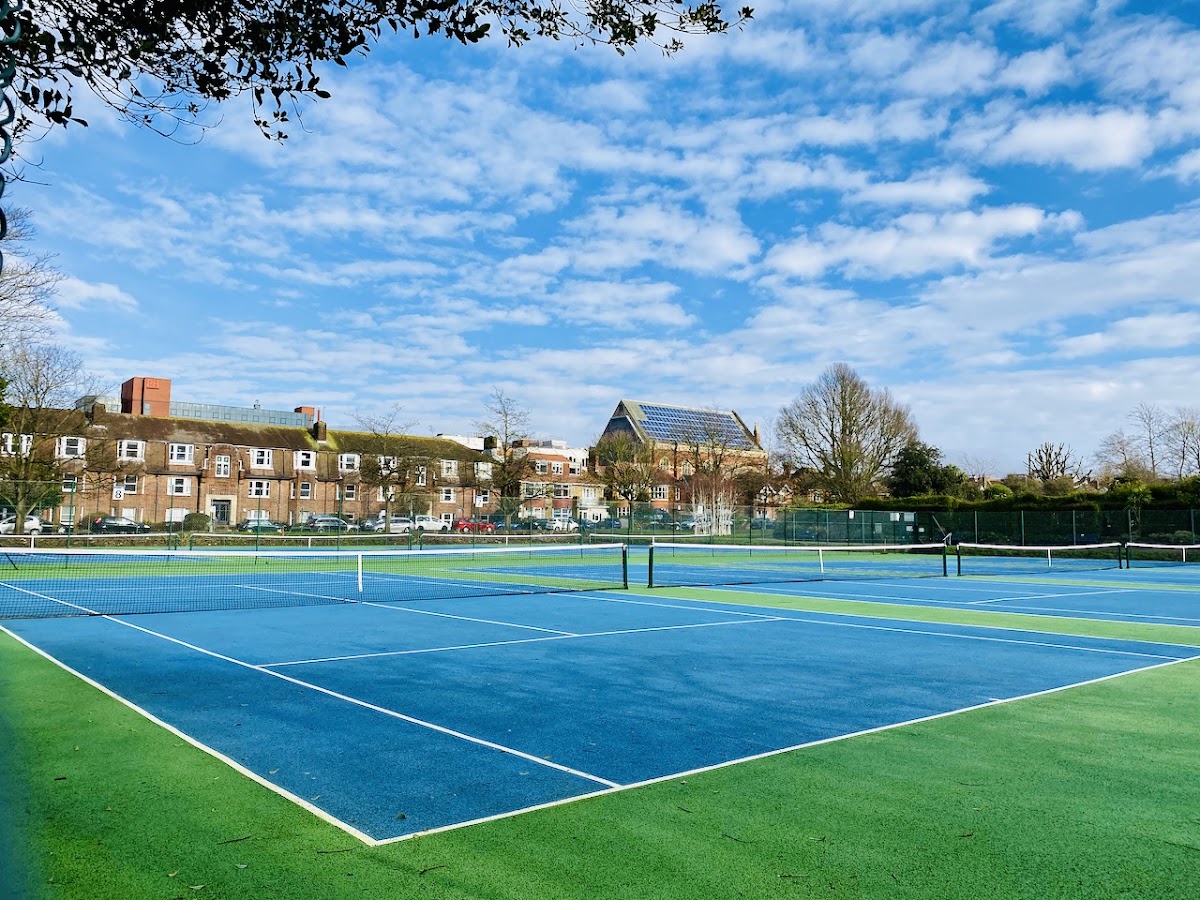 St Ann's Tennis - Photo 2