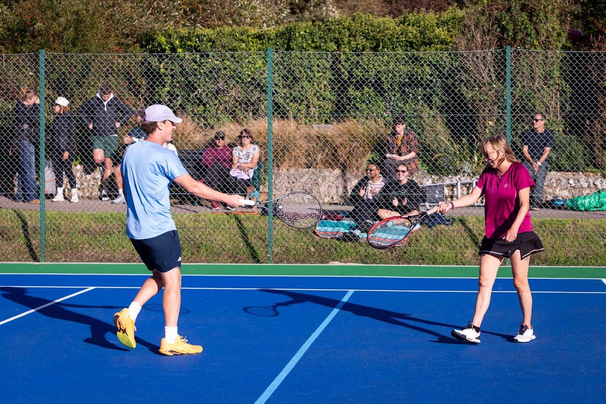 St Ann's Tennis - Photo 3