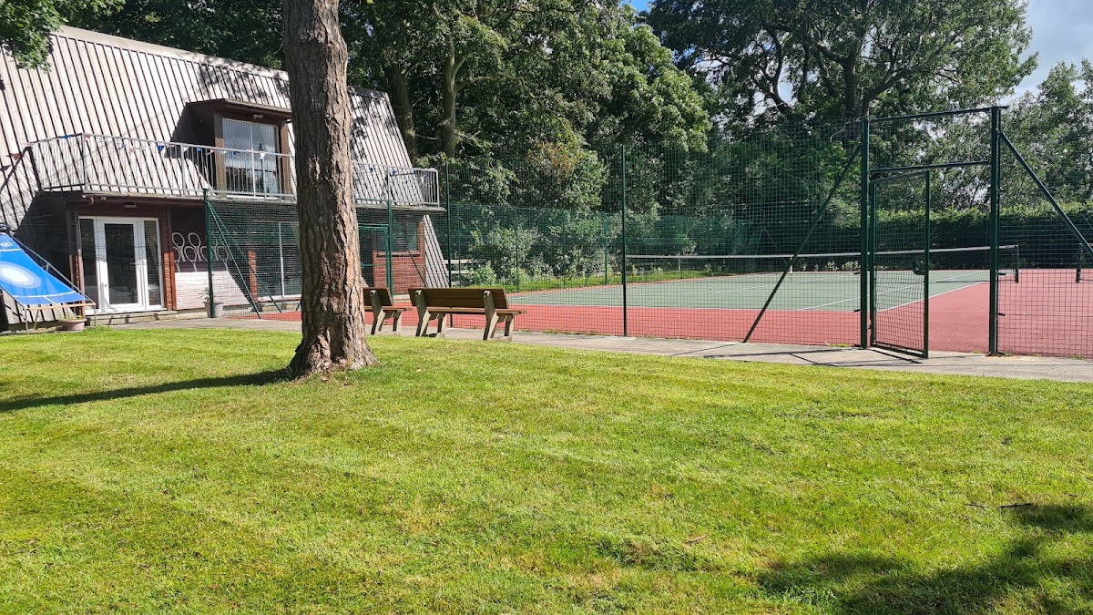 St Michael's-on-Wyre Tennis Club - Photo 2