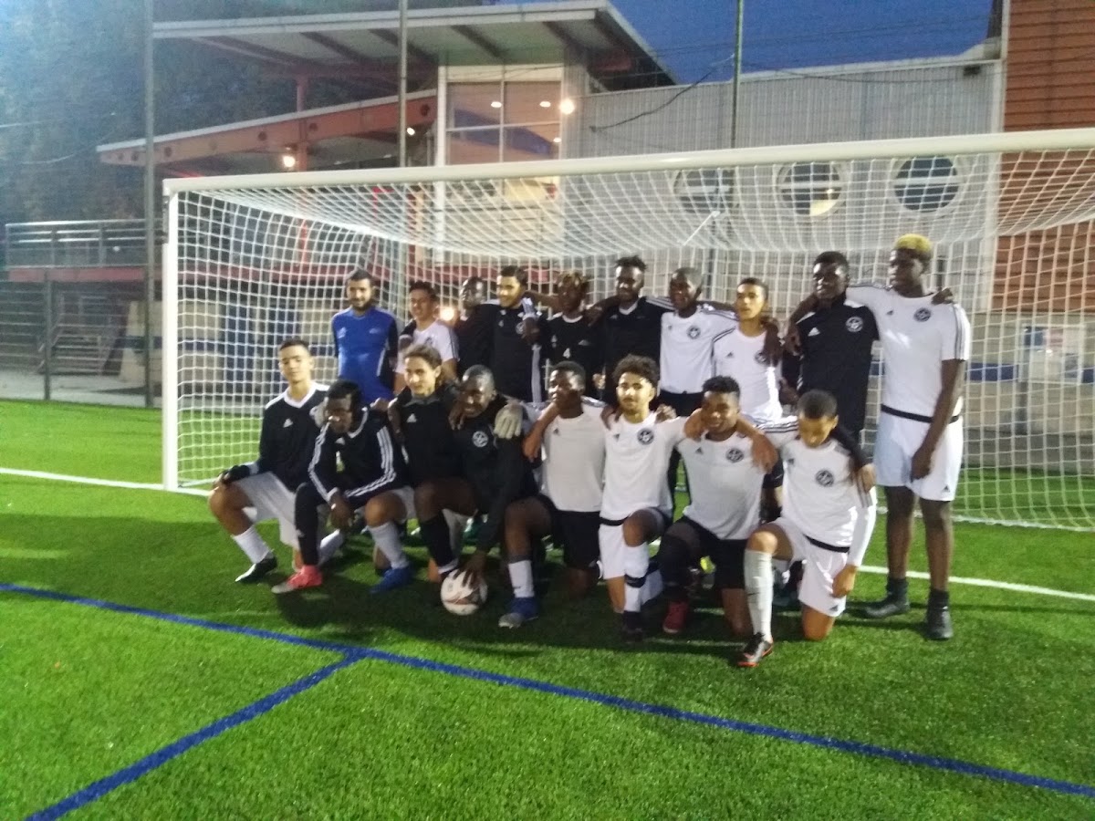Stade Alain Mimoun - Photo 2