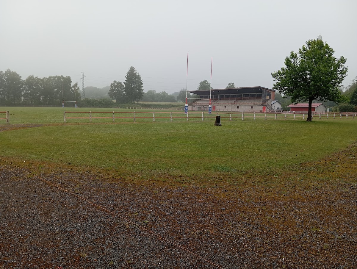 Stade Anselme Castillon - Photo 1