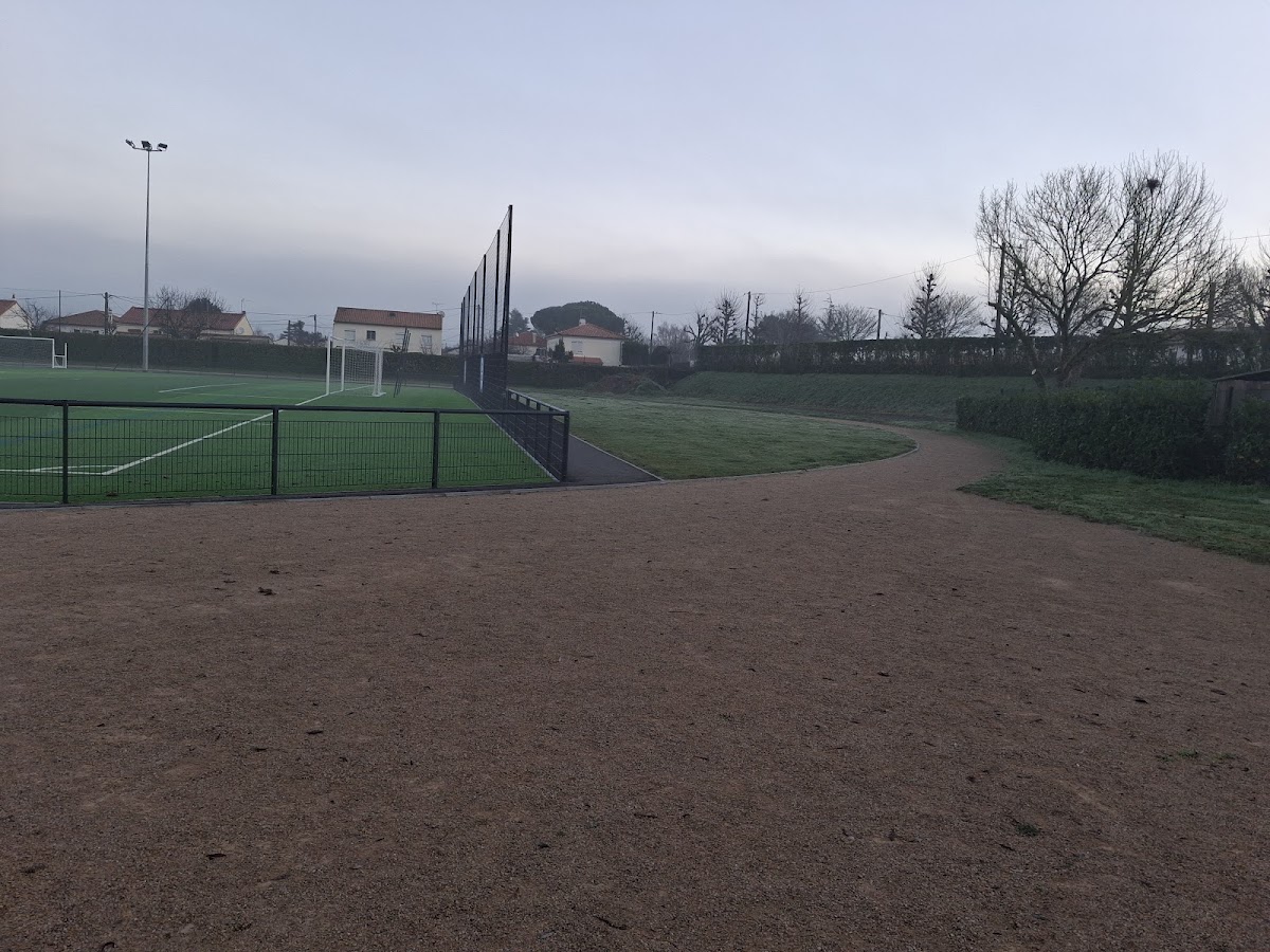 Stade des Gardoux - Photo 1