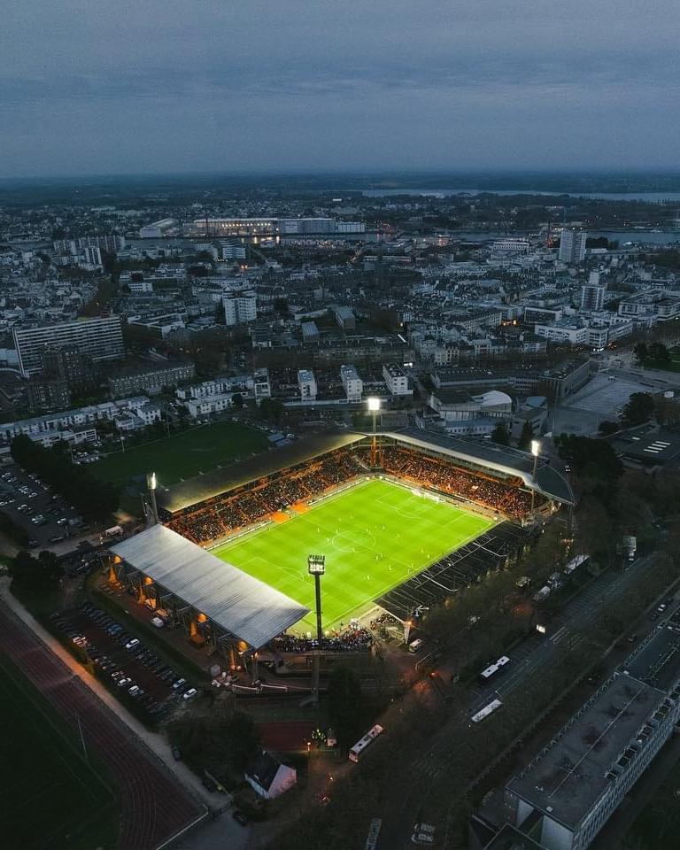Stade du Moustoir - Photo 1