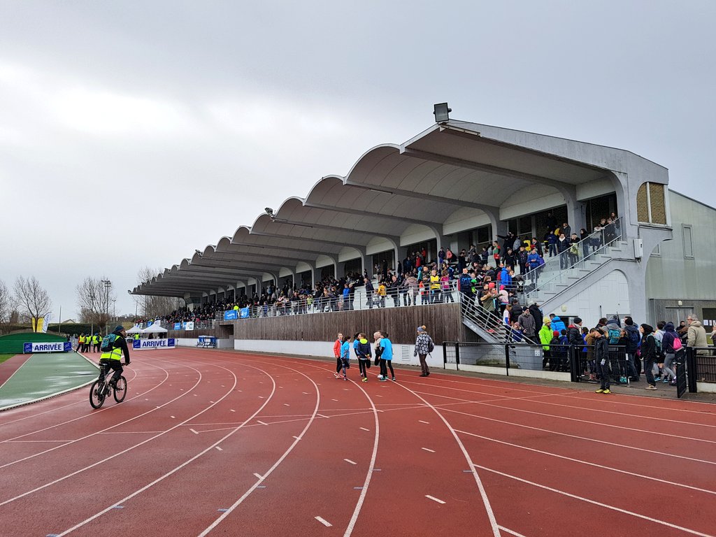 Stade du Souvenir - Photo 1