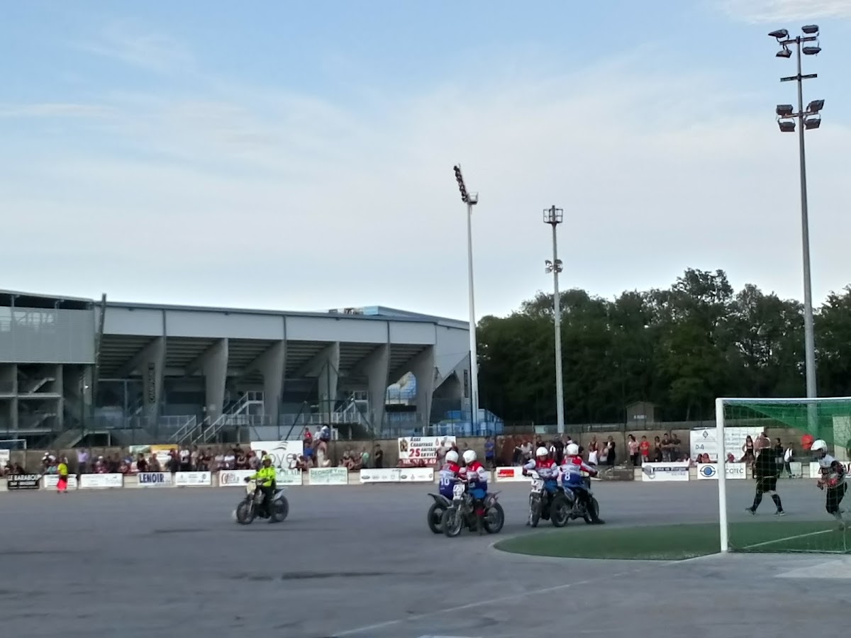 Stade Gaston Arbouin - Photo 1