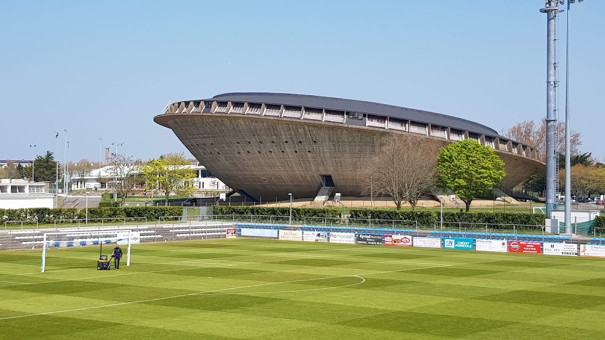 Stade Léo Lagrange - Photo 1