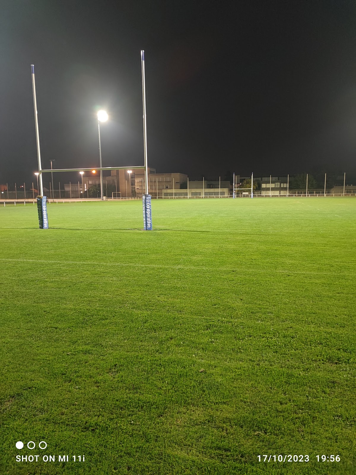 Stade Lycée Toulouse Lautrec - Photo 1
