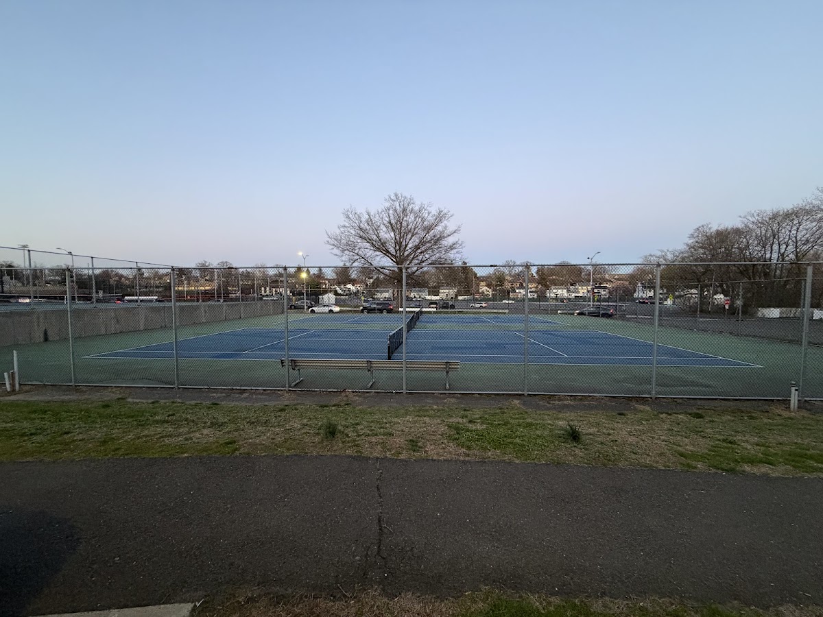 Stamford High school tennis court - Photo 2