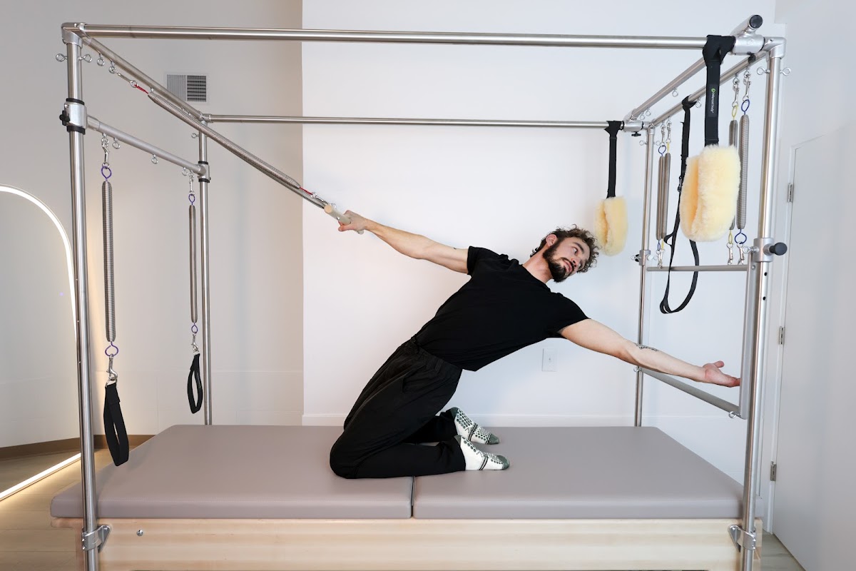 Stellar Pilates PGH - Photo 3