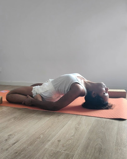 Stéphie Yoga Caen - Stayingpeace - Photo principale