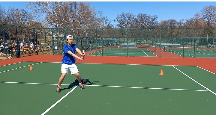 STL Total Tennis - Photo 1