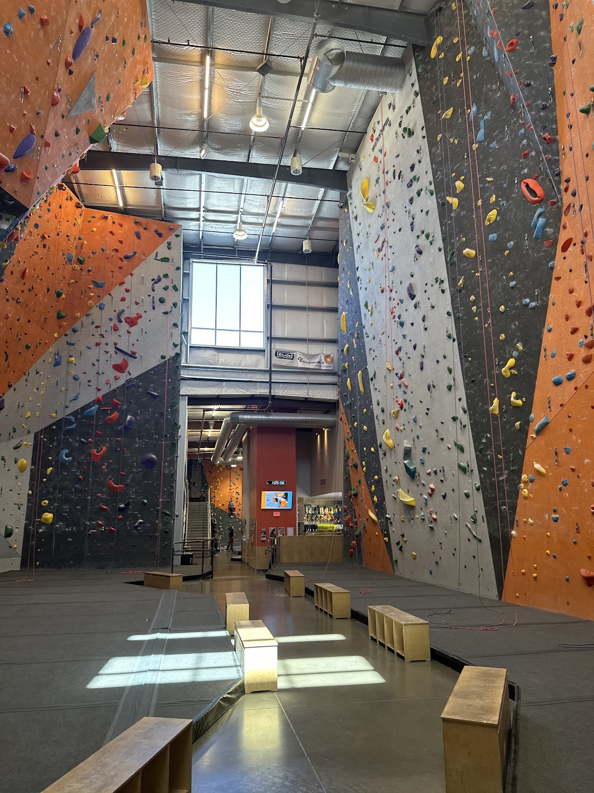 Stone Age Climbing Gym Midtown - Photo 1
