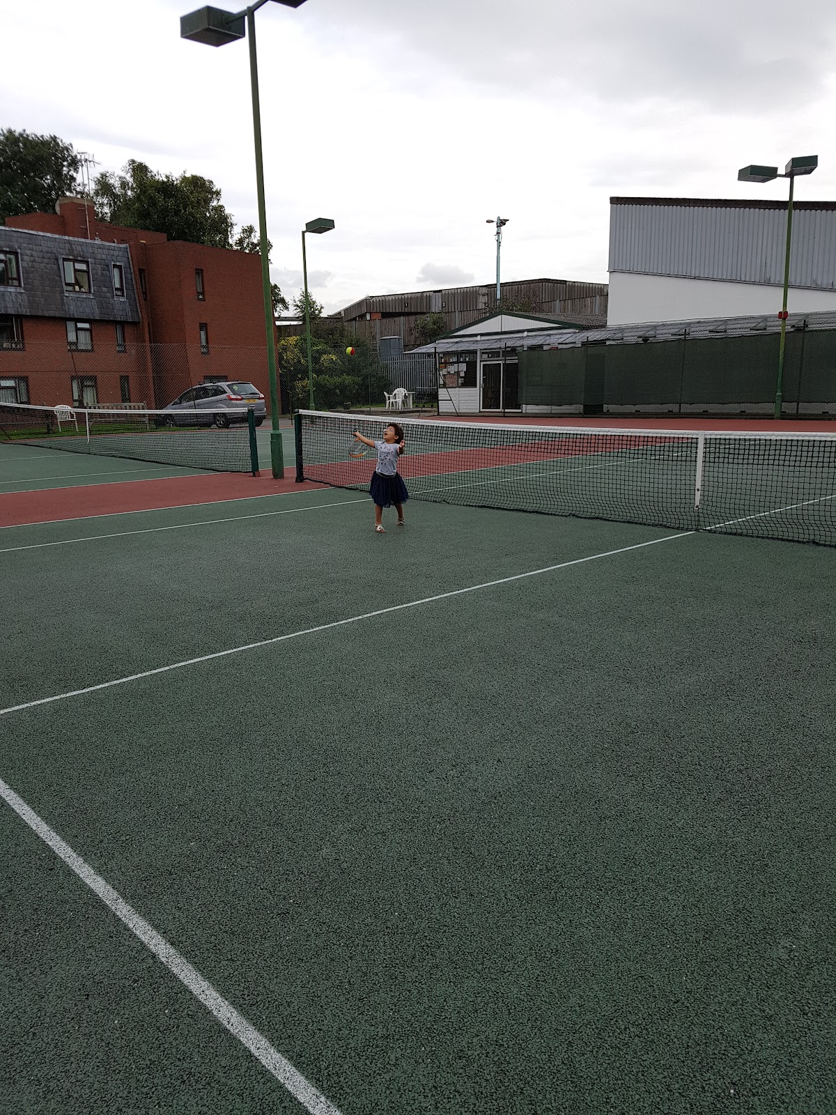 Stormont Tennis & Squash Club - Photo 3