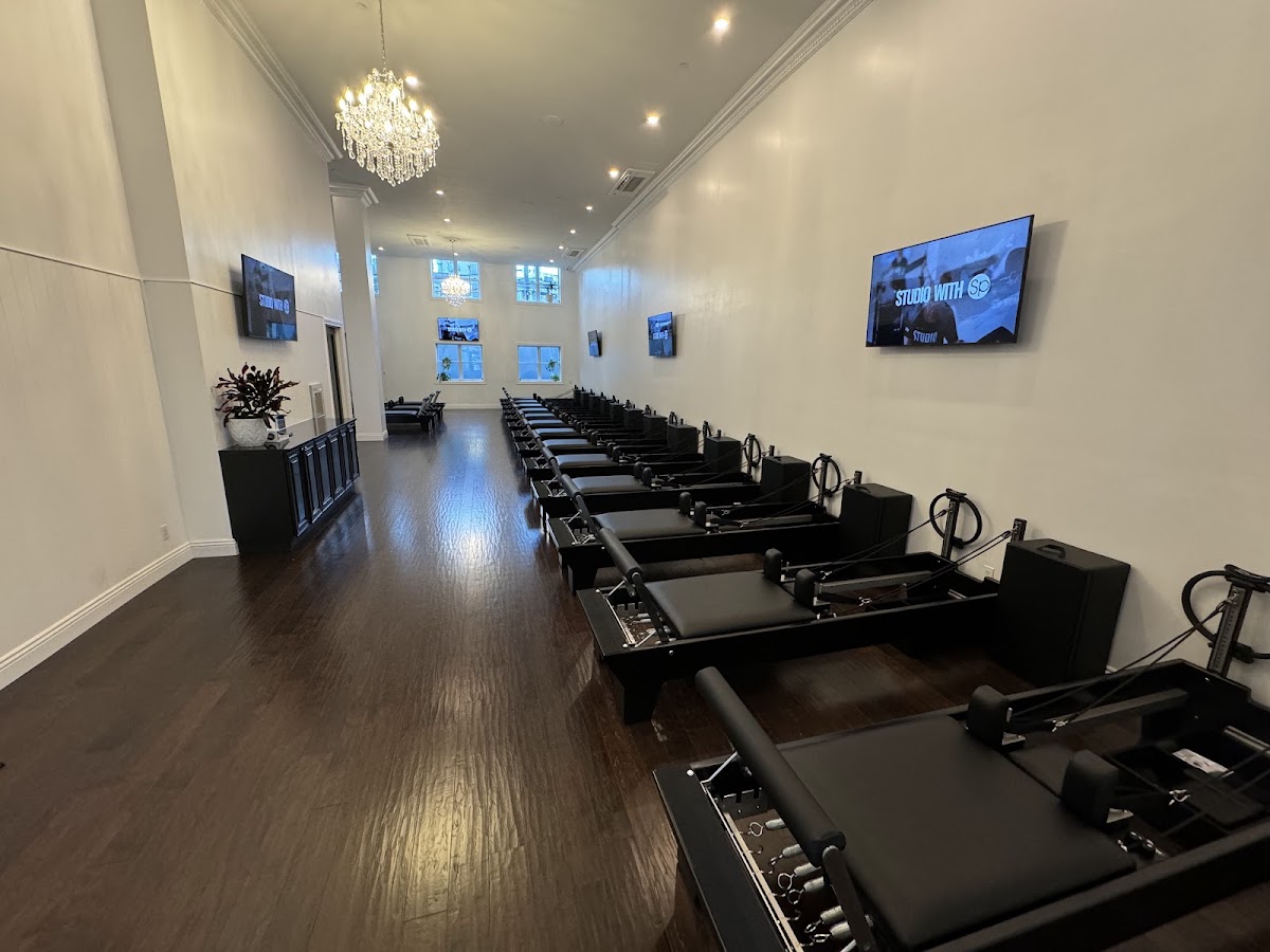 Studio Pilates International Williamsburg - Photo 3