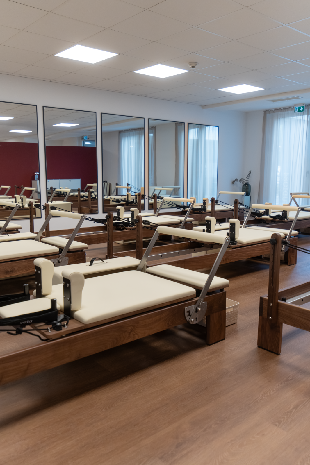 STUDIO84 reformer pilates - Photo 2